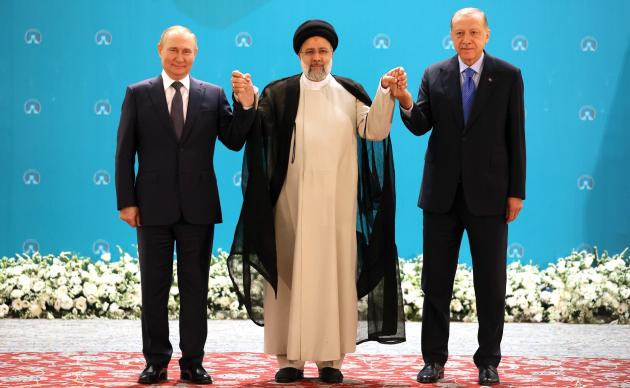 Erdogan, colloquio con Putin e Zelensky: sul tavolo gas, sanzioni e Crimea