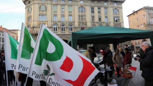 Congresso Pd, i candidati prendono tempo: ipotesi rinvio dal 19 al 26 febbraio. Letta: “Decide la direzione”