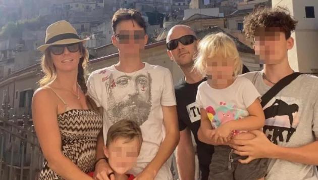 Mamma finlandese abbandona Siracusa, ma lascia una lettera aperta: "Il sistema scolastico è povero. L'abbiamo capito in soli due mesi"