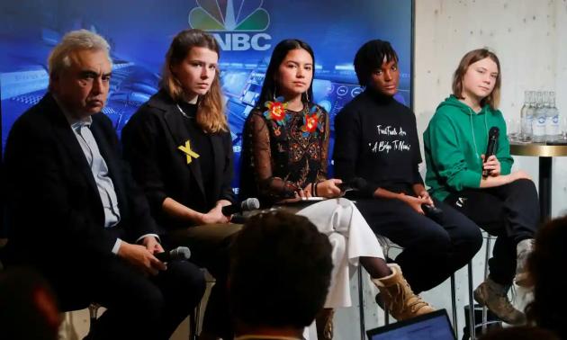 Davos, Greta Thunberg al Forum contro i Big Oil presenti al Forum 
