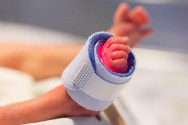 Pertini neonato morto, l’Asl Roma 2 commenta: “Le mamme sono seguite”. Ma non è un caso isolato