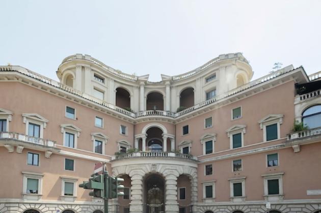 Ucraina, i super ricchi cercano case di lusso in vendita in Italia. Nel 2022 boom di richieste: +938%