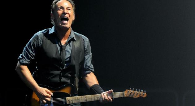 Bruce Springsteen abbandonato dai fan, biglietti dei concerti troppo cari