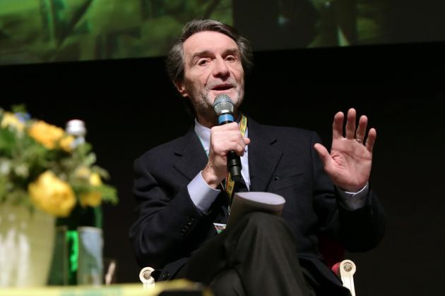 Chi è Attilio Fontana, il governatore riconfermato in Lombardia: dalla passione per il golf ai due matrimoni
