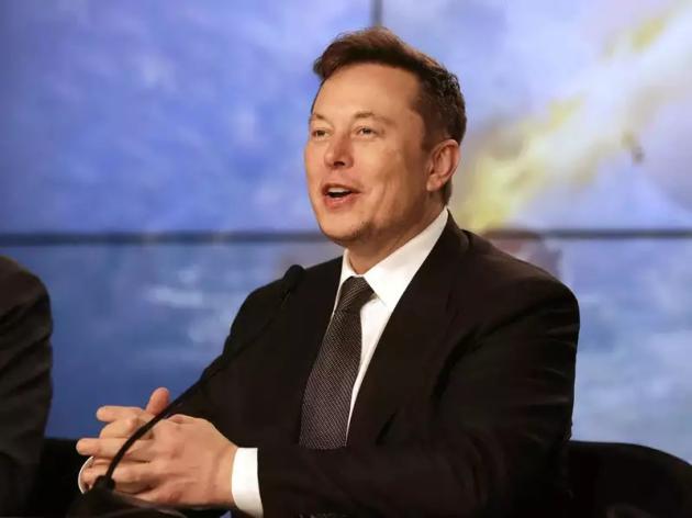 Twitter, Musk pensa di assumere il nuovo CEO verso la fine del 2023: "È il momento più opportuno"