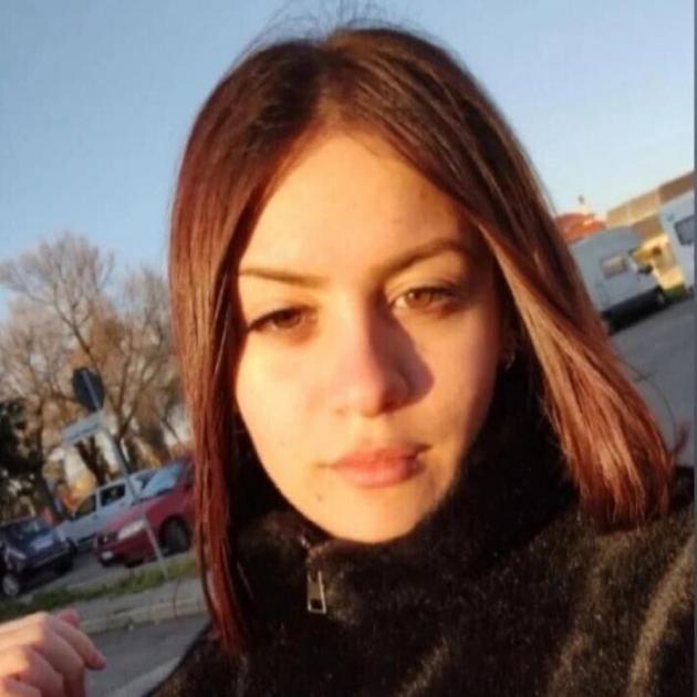 Oristano, uccide figlia di 13 anni a coltellate per fare un "dispetto" all'ex marito