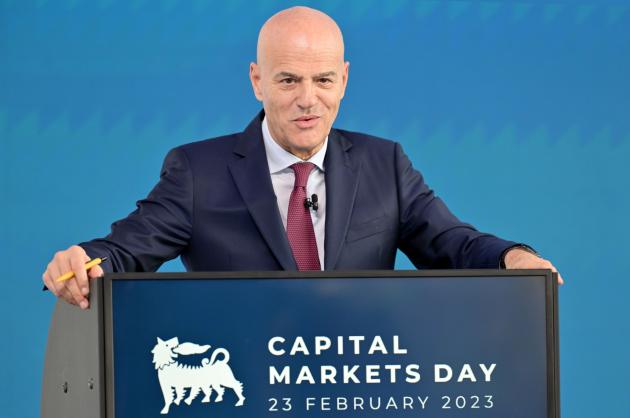 Eni, Piano 2023-26: sicurezza energetica, emissioni ridotte, tecnologicizzazione e EBITDA a €1,8 miliardi 