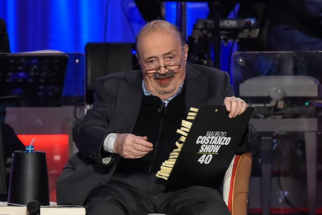 Addio a Maurizio Costanzo, morto a 84 anni lo storico giornalista italiano