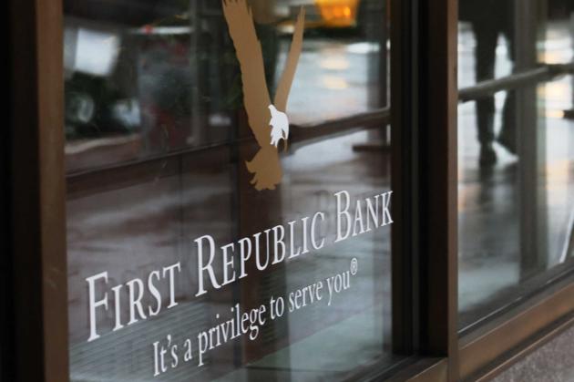 First Republic Bank, i vertici della banca Usa hanno venduto azioni per 12 mln di Usd prima del crollo