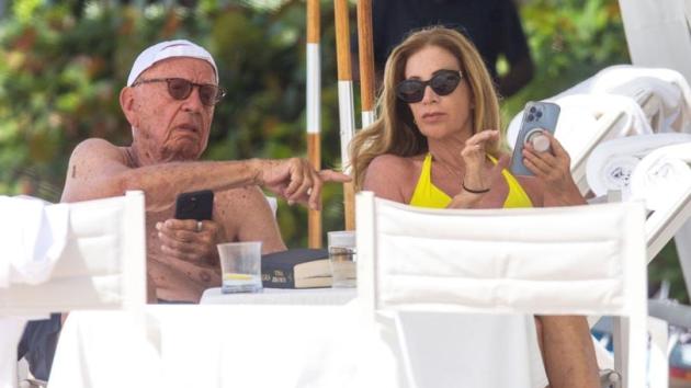 Rupert Murdoch si sposa a 92 anni per la quinta volta