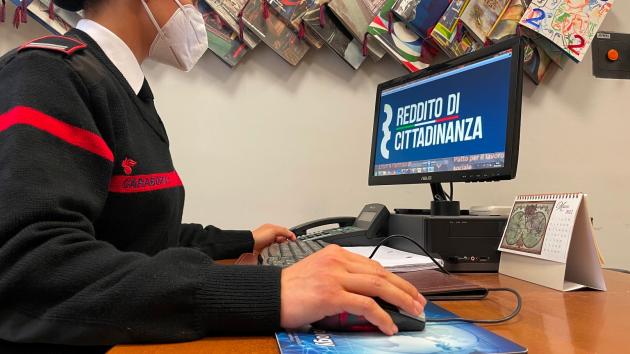 Reddito di cittadinanza, a Catania altri 267 "furbetti": falsi affitti per quote maggiorate del sussidio