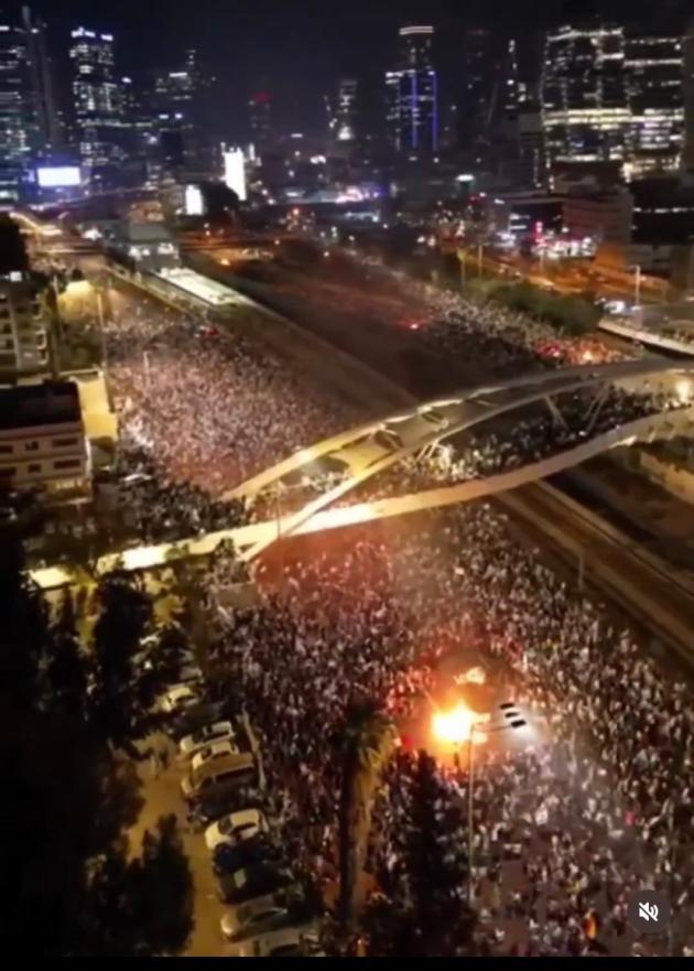 Riforma giustizia Israele: in cosa consiste e perché sono scoppiate le proteste contro in Governo Netanyahu