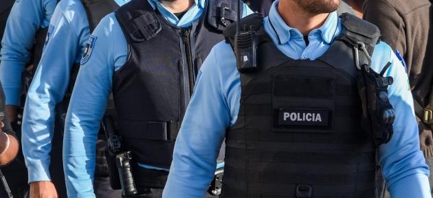 Lisbona, attentato con coltello in un centro islamico: 2 donne morte, aggressore bloccato