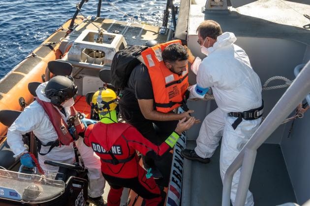 Decreto flussi 2023, scontro sulla protezione speciale ai migranti. Sindaci PD: "Non condividiamo"