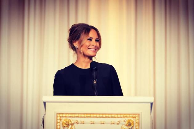 Trump incriminato, la moglie Melania non è al suo fianco: voci di divorzio per la coppia