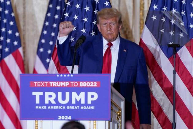 Trump, arrestato e poi rilasciato. Discorso integrale da Mar-a-Lago: "Processo ridicolo e corrotto da Soros, ma combatterò"