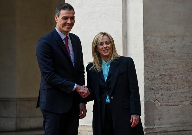 Giorgia Meloni vede Pedro Sanchez: "Ci sono molte convergenze tra Italia e Spagna"