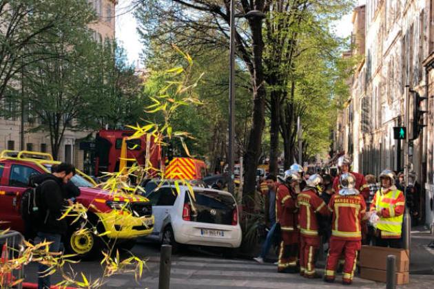 Marsiglia, crollo palazzo dopo esplosione in Rue de Tivoli: 2 morti e altri 6 dispersi. Ipotesi fuga di gas
