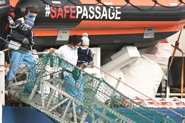 Migranti, l'Italia dichiara lo stato d'emergenza per i prossimi sei mesi: un mare di denaro al fenomeno migratorio