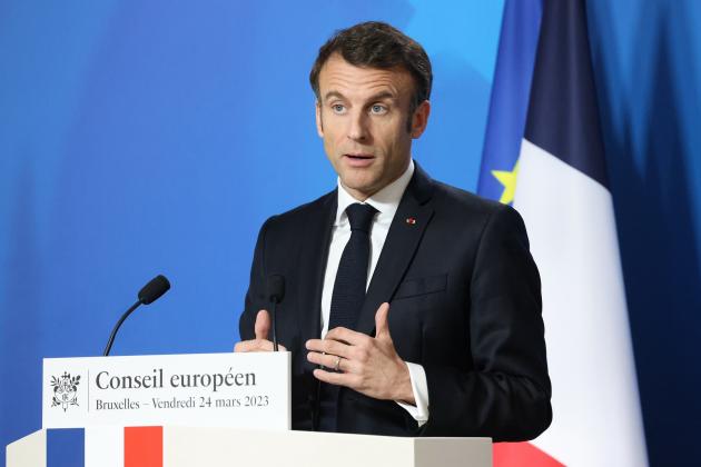 "Debanking" in Francia, Uk, USA e Canada: "Conti correnti chiusi a chi è contro governo, vaccino Covid o teorie gender fluid". Le vittime: "Inaccettabile"