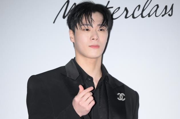 K-pop, morto Moonbin: probabile suicidio. La star della musica sudcoreana aveva 25 anni