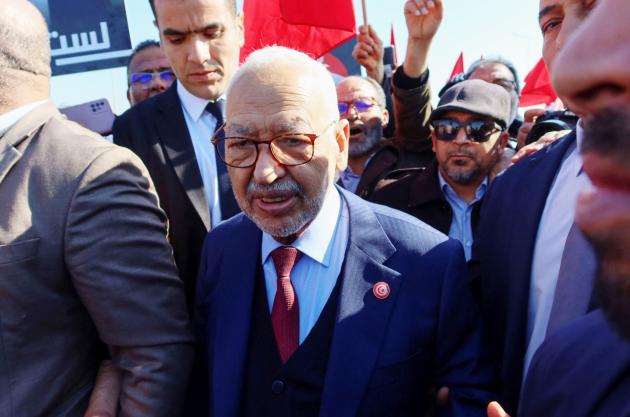 Tunisia, convalidato l'arresto al leader di Ennahdha. Rached Ghannouchi: "Senza Islam politico progetto di guerra civile"