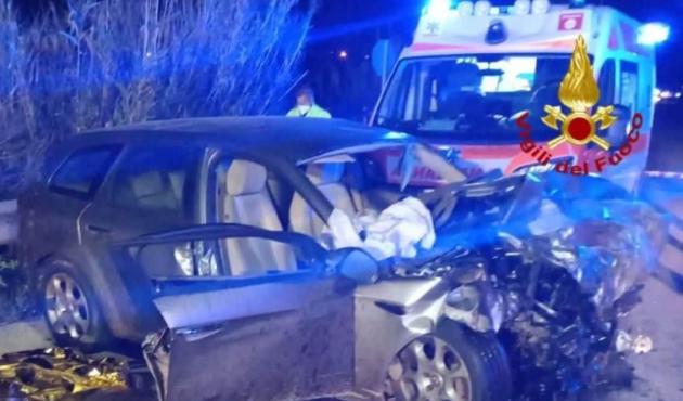 Terribile incidente a Ginosa, morti tre ragazzi fra i 25 e i 30 anni: nuova tragedia a due giorni da quella di Bitonto