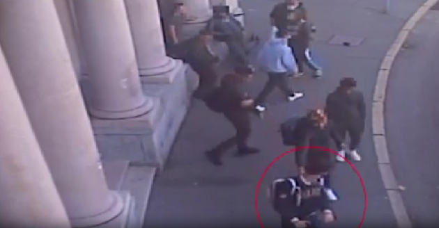 Gallarate, rapinato e picchiato fuori da scuola da una baby gang, ma non è il primo: 4 minorenni in arresto 
