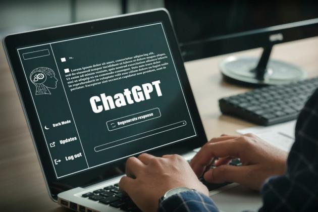 ChatGPT, pubblicato da OpenAI report su utilizzo chatbot: “Su 800mln utenti settimanali, oltre 1mln parlano di pensieri suicidi o disagi emotivi”