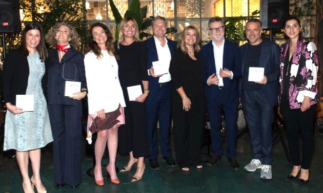 Cristiana Schieppati direttrice del CHI E’ CHI e Maddalena Fossati Dondero , direttrice de La Cucina Italiana a 10 Corso Como, per il CHI E’ CHI Awards Fashion & Taste 2023 .