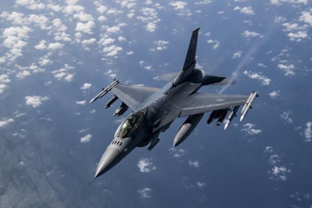 Guerra in Ucraina, via libera dagli Usa all'Ue per gli F-16. Continua l'escalation 