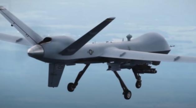 Intelligenza artificiale si ribella al padrone e lo uccide: drone spara al suo operatore perché gli impediva di completare missioni a punti
