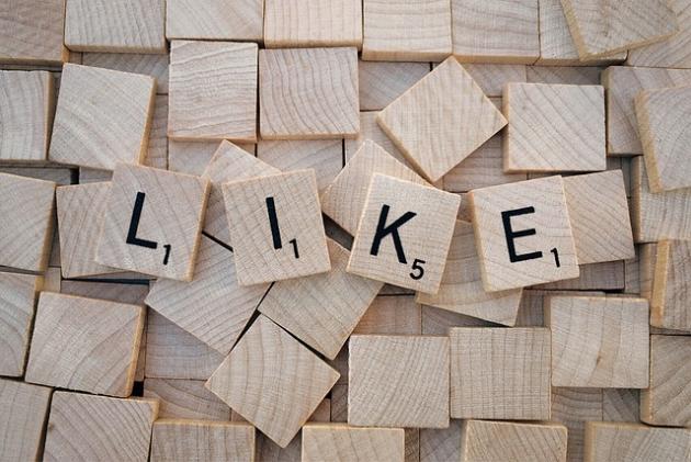 Quella necessaria presenza: il suo like sotto il mio articolo
