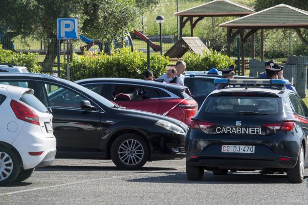Bimba morta in auto a Roma, dimenticata per 7 ore. Indagato il papà Sandro La Tona, ipotesi seggiolino senza dispositivo anti-abbandono