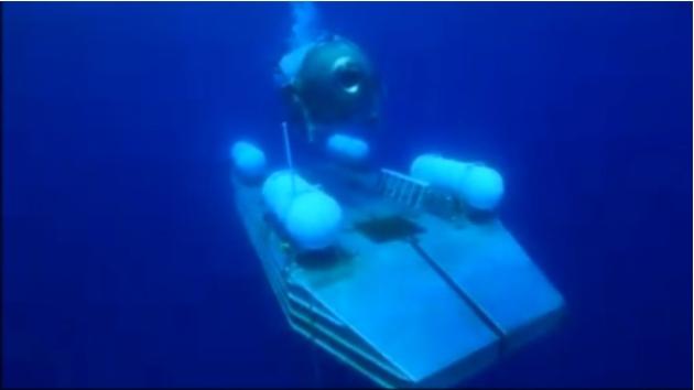 Sottomarino Titan scomparso, corsa contro il tempo per trovarlo: solo 96 ore di ossigeno per i 5 passeggeri a bordo