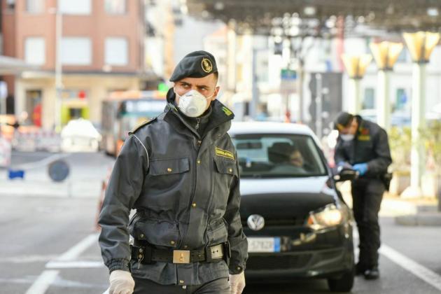 Covid, sentenza del tribunale militare di Napoli assolve militare senza mascherina e con esenzione: "Il fatto non sussiste", la scienza smascherata