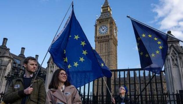 Brexit, il 58% degli inglesi sogna di tornare nell’Ue per l’inflazione troppo alta e l’impennata dei mutui (proprio come nell’Ue)