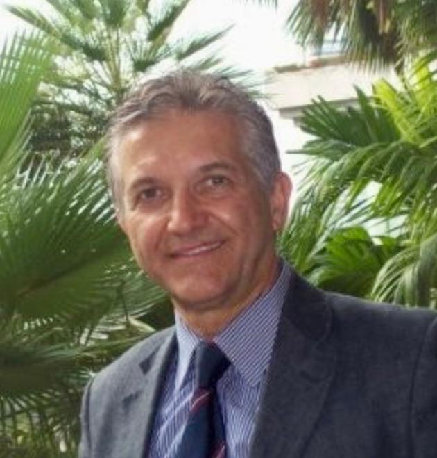 Isidoro, medico e biologo: “I danni da vaccino insorgono anche mesi dopo la puntura”