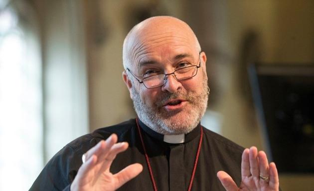 L'arcivescovo di York si lamenta: il Padre Nostro è vicino al patriarcato 