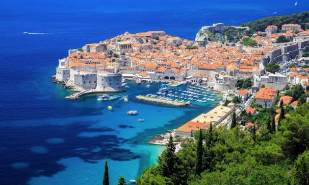 In Croazia prezzi alle stelle dopo introduzione dell'euro, dal caffè alle case è tutto molto più caro