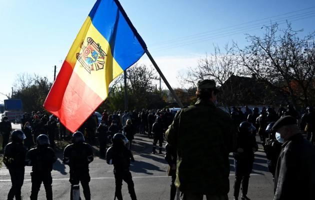 Moldova, espulsione di 45 dipendenti dell’ambasciata russa per “ridurre il personale”. Mosca: “Decisione russofoba, risponderemo”