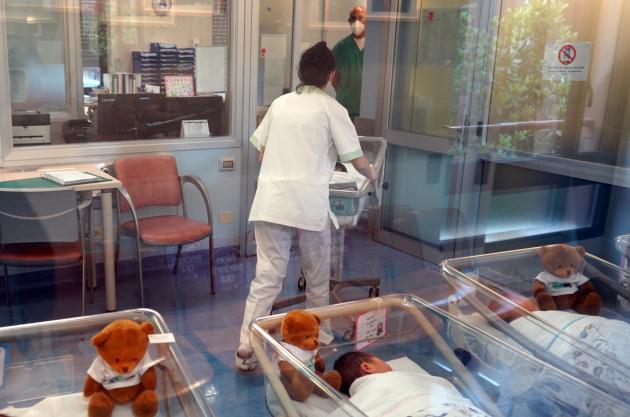 Diagnosi sbagliata e la bimba muore, il Sant'Orsola: "Ridurre il risarcimento, la mamma ha avuto un altro figlio"