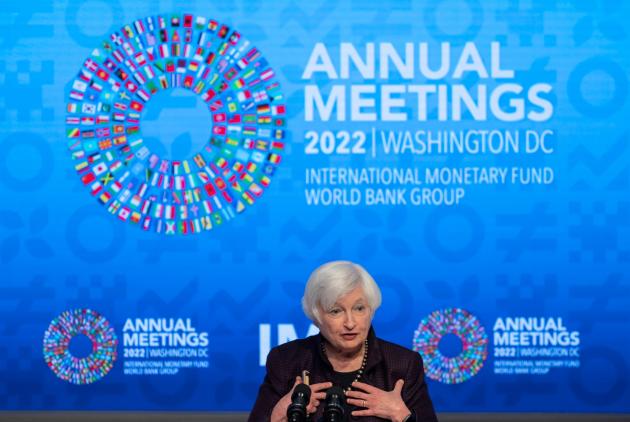 Fitch taglia il rating degli Usa da AAA a AA+. L’ira della Casa Bianca e di Yellen