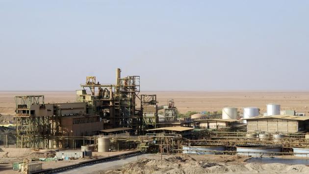 Niger, la Nigeria ha tagliato il 70% dell’energia elettrica totale del Paese: “Disconnessa la linea ad alta tensione”. Nigerini al buio
