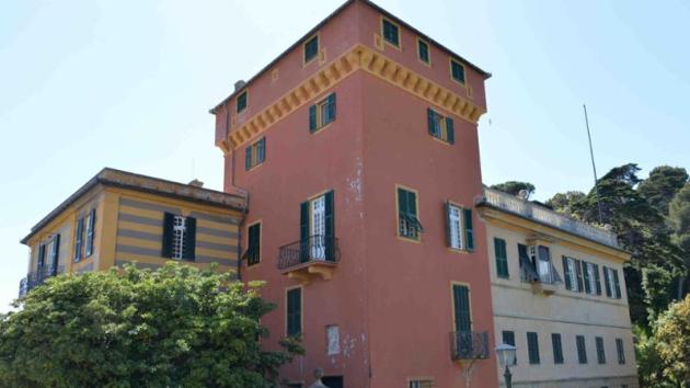 Portofino, il Four Seasons prende il Castello San Giorgio: Bill Gates e Al Waleed sbarcano nel borgo ligure