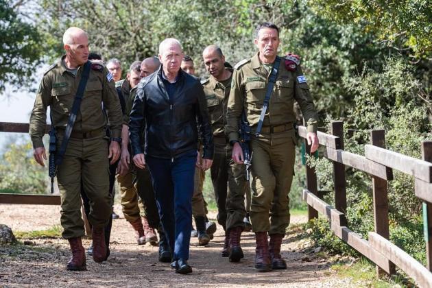 Israele, basi Hezbollah vicino confine stato ebraico, Gallant: "In caso di guerra Libano tornerà all'età della pietra"