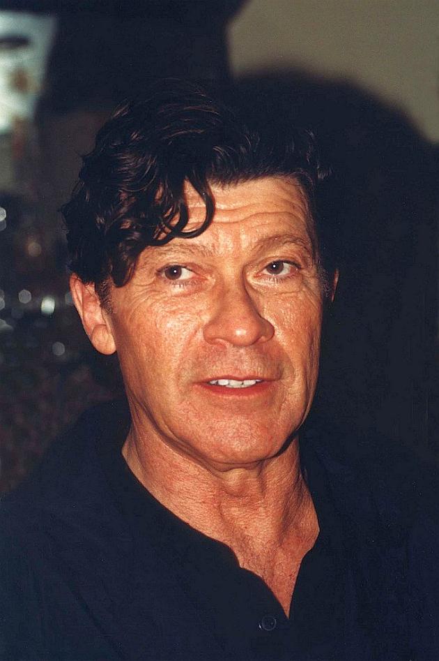 Addio a Robbie Robertson, morto a 80 anni il cantautore canadese, leader della "The Band" e musicista per Bob Dylan