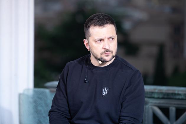 Corruzione in Ucraina, Zelensky: “Licenziati capi regionali del reclutamento, si arricchivano illegalmente”