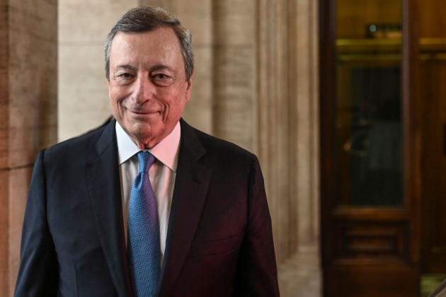 Mario Draghi, l’Economist svela il suo programma per l’Ue: “Maggior condivisione di sovranità, basta affidarsi ad Usa, Cina e Russia”