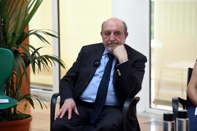 Galimberti: "La parola patria è morta", una verità inoppugnabile ma non è una conquista